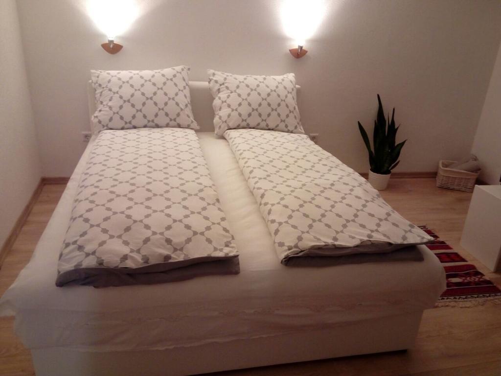Yasmin Apartments - Your Window To Сараево Экстерьер фото