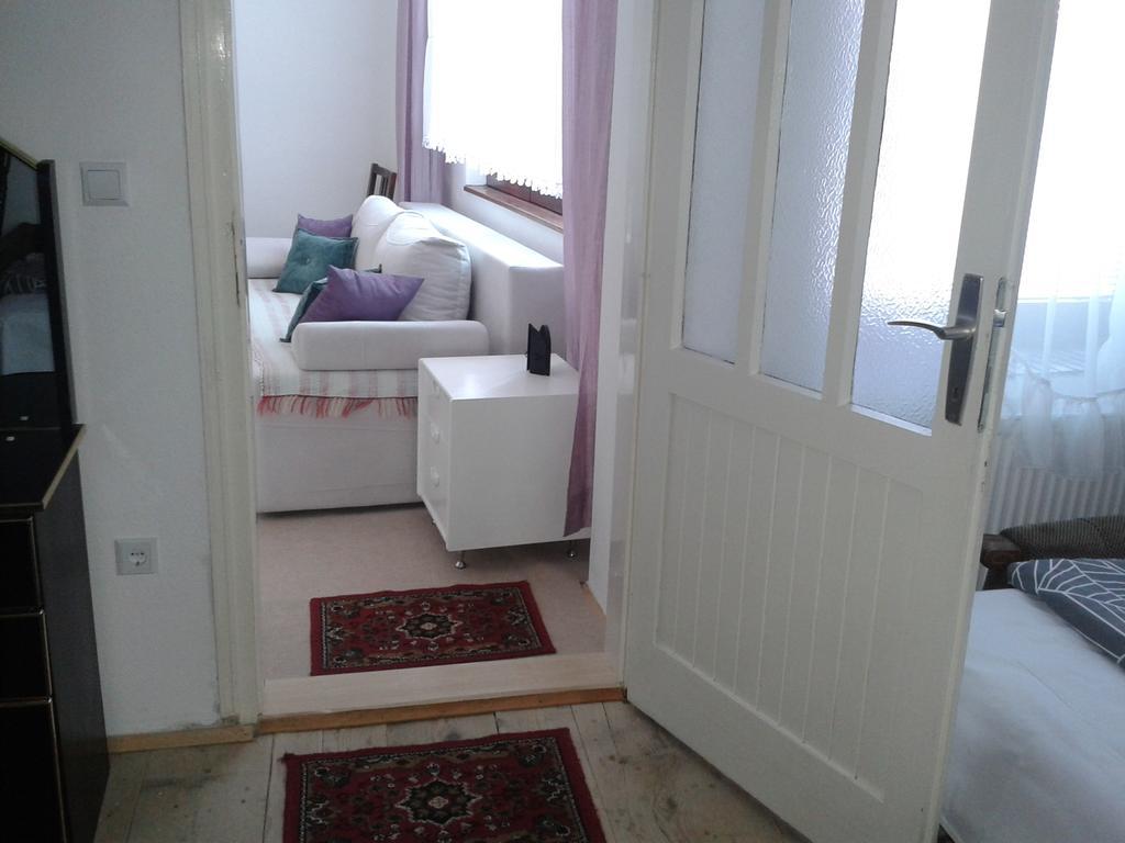 Yasmin Apartments - Your Window To Сараево Экстерьер фото